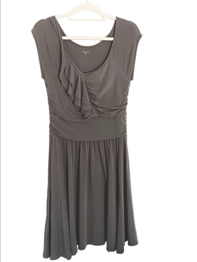 Garnet Hill Knit Jersey Dress Gray Ruffle Bodice Cap Sleeve Modest Capsule S